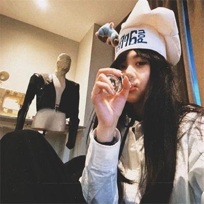 断绝关系后，三个姐姐跪地求饶